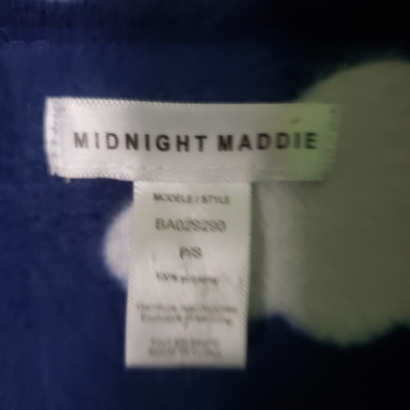 Midnight Maddie Women's 'Clouds' Pyjama Top Small - Picture 6 of 7